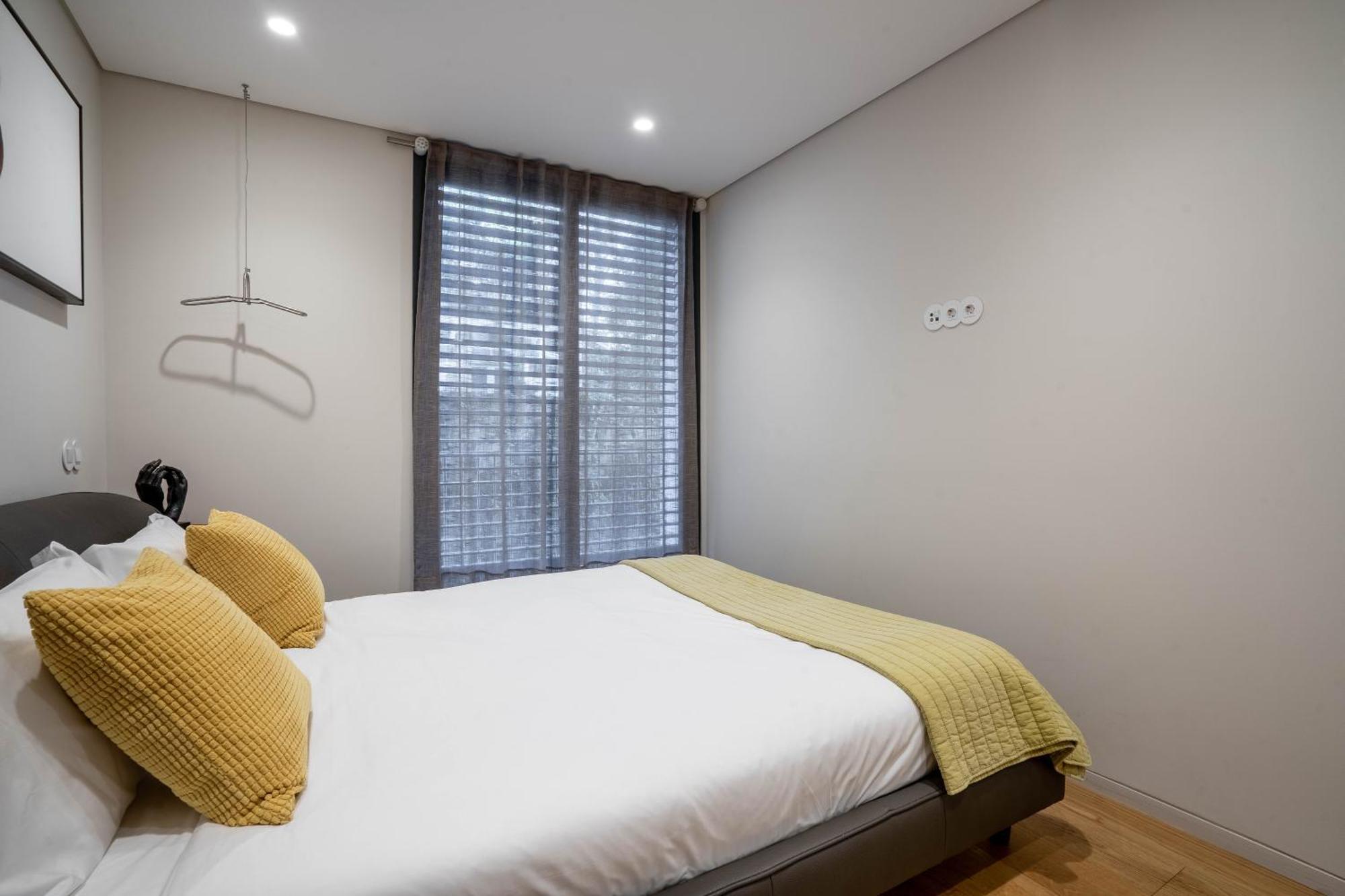 Primrose 1Br Delight W Parking By Lovelystay Porto Ngoại thất bức ảnh