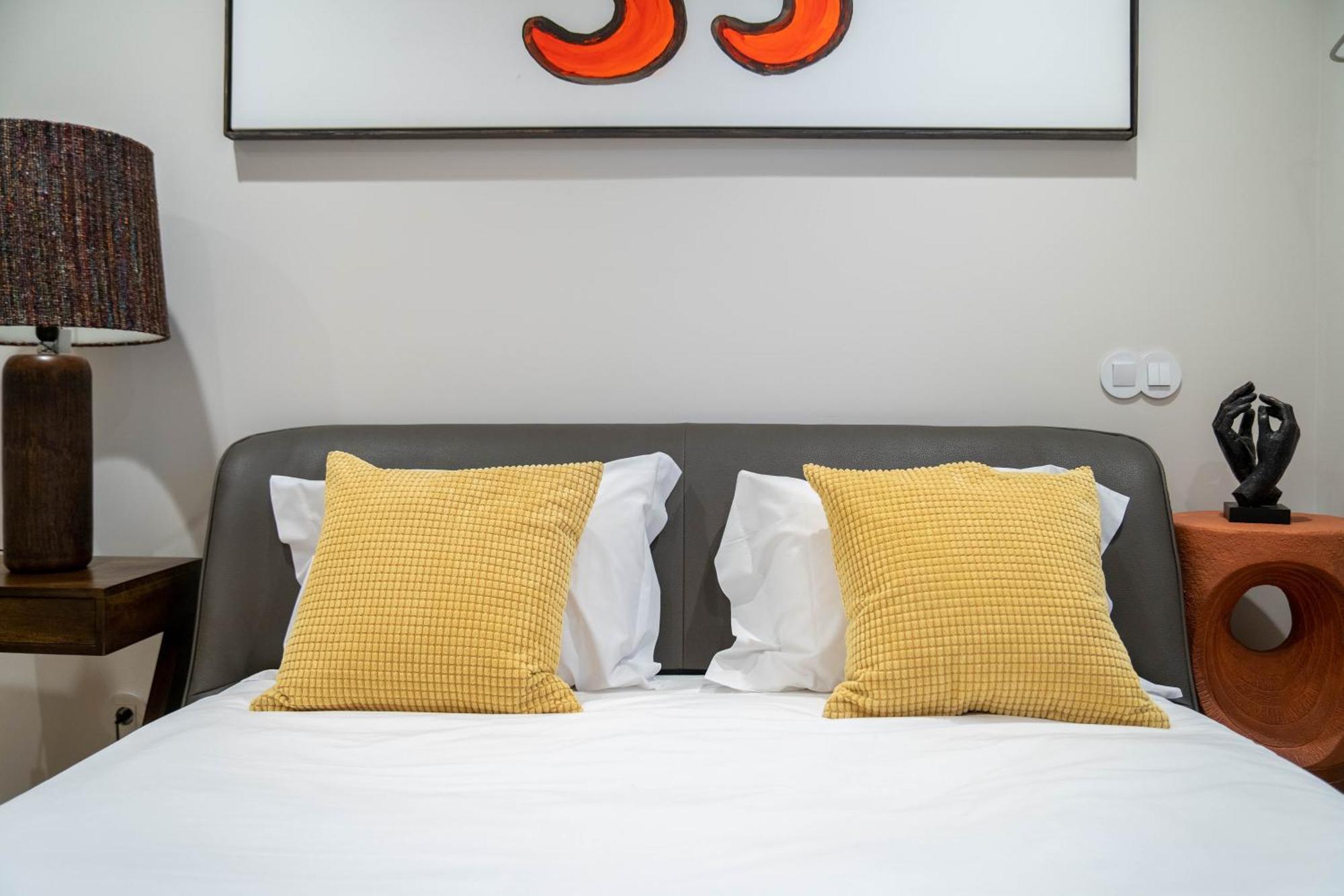 Primrose 1Br Delight W Parking By Lovelystay Porto Ngoại thất bức ảnh